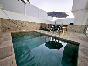 Villa Blue Moon